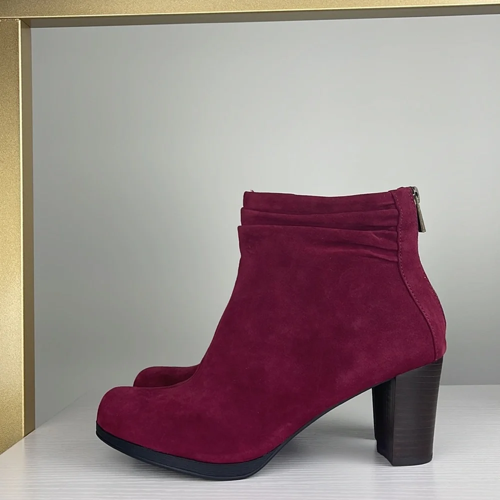 Bella Vita Wine 3” Bootie Ladies Size 7.5 Extra Wide
